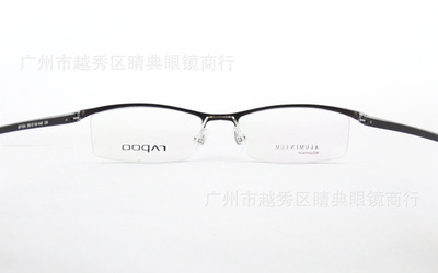 探秘GF104 鋁鎂金屬超輕半框眼鏡，如何定義高端眼鏡架的舒適與格調？